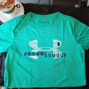 NWOT Under Armour shirt, M
